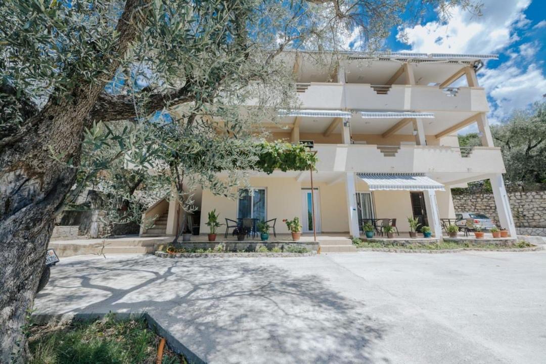 Olive Garden Apartment Bar Luaran gambar