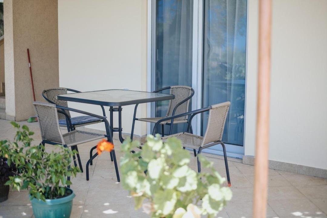 Olive Garden Apartment Bar Luaran gambar