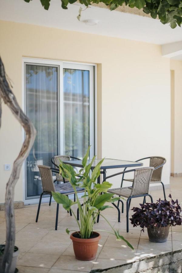 Olive Garden Apartment Bar Luaran gambar